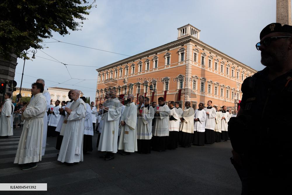 Leo XIV Leads A Procession To St. Mary Major Basilica - Italy