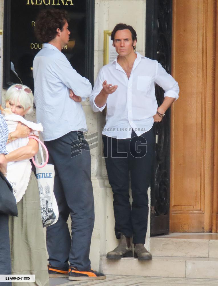 Vanished Set - Paris