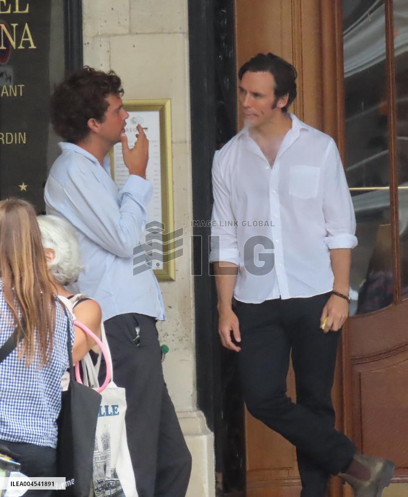 Vanished Set - Paris