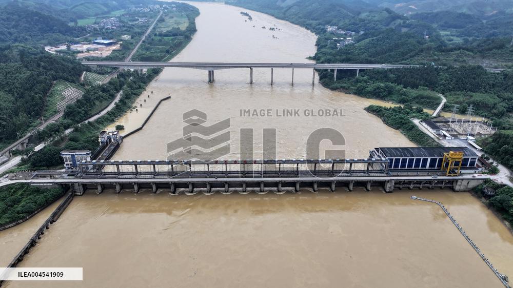 Flood Peak in Rong'an