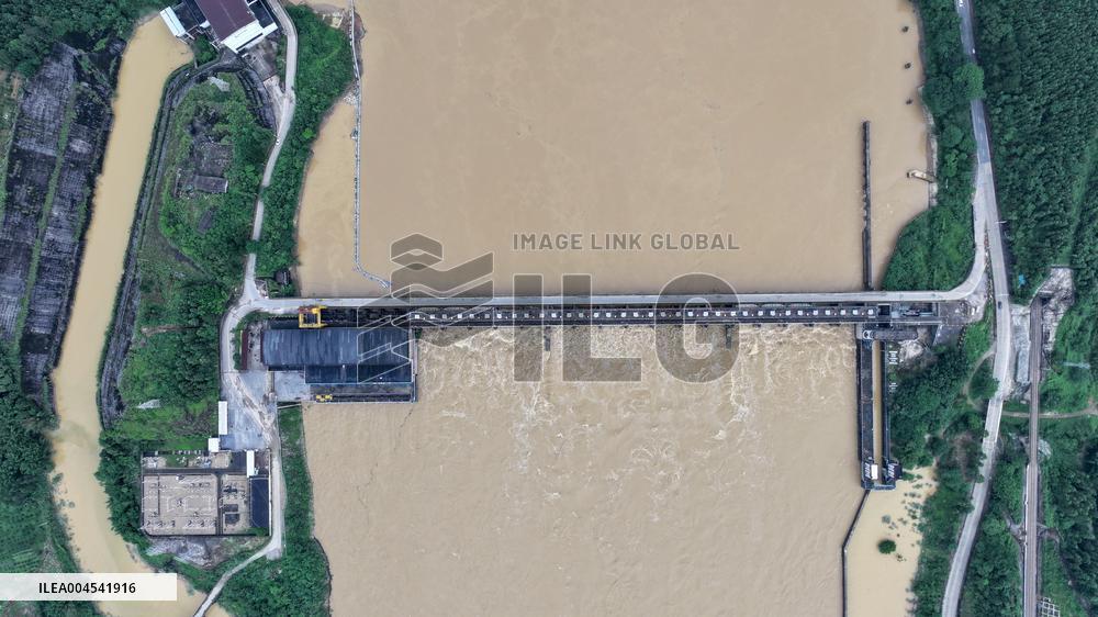 Flood Peak in Rong'an