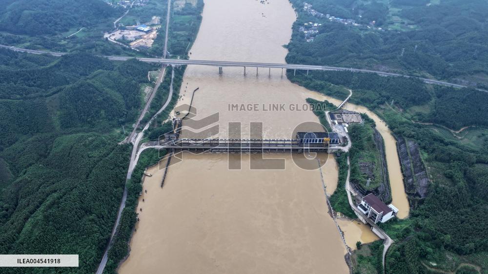 Flood Peak in Rong'an