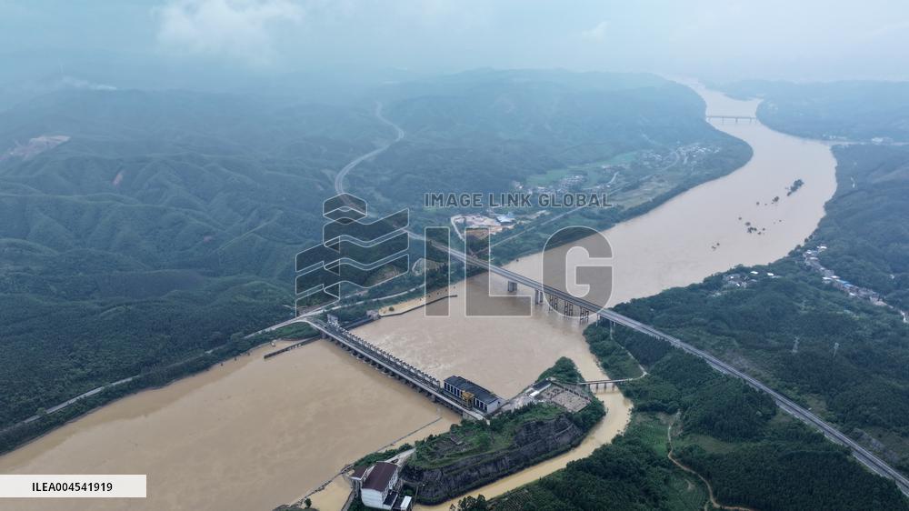 Flood Peak in Rong'an
