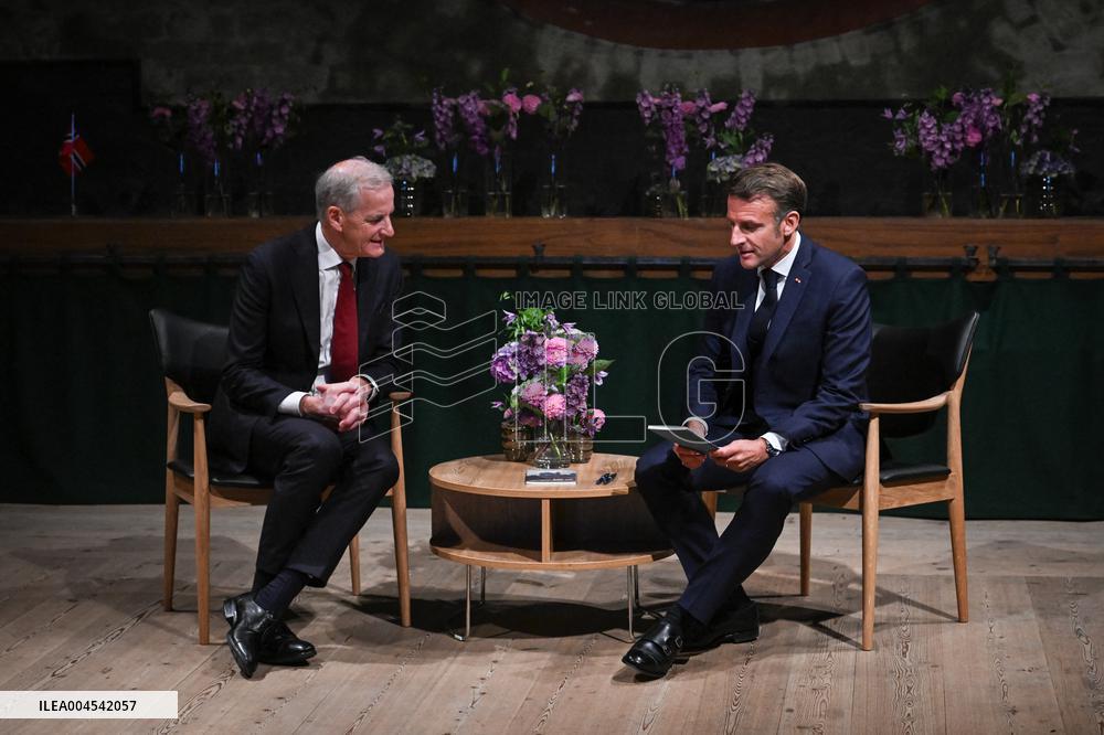 Emmanuel Macron visits Oslo FA