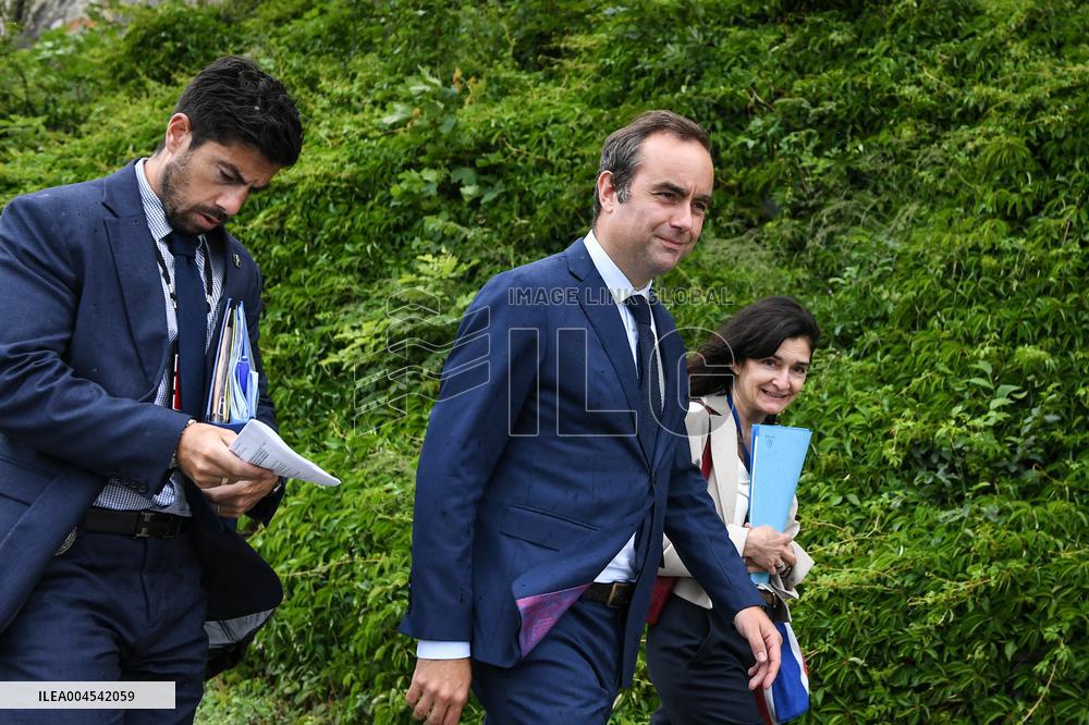 Emmanuel Macron visits Oslo FA