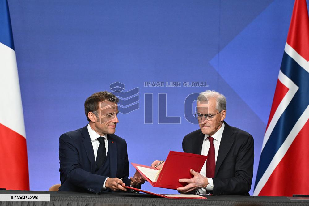 President Macron s Official Visit To Norway - Accords Signature