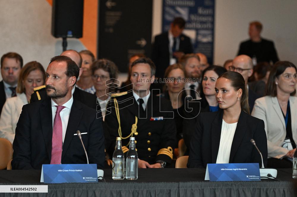 President Macron at The National Museum - Oslo