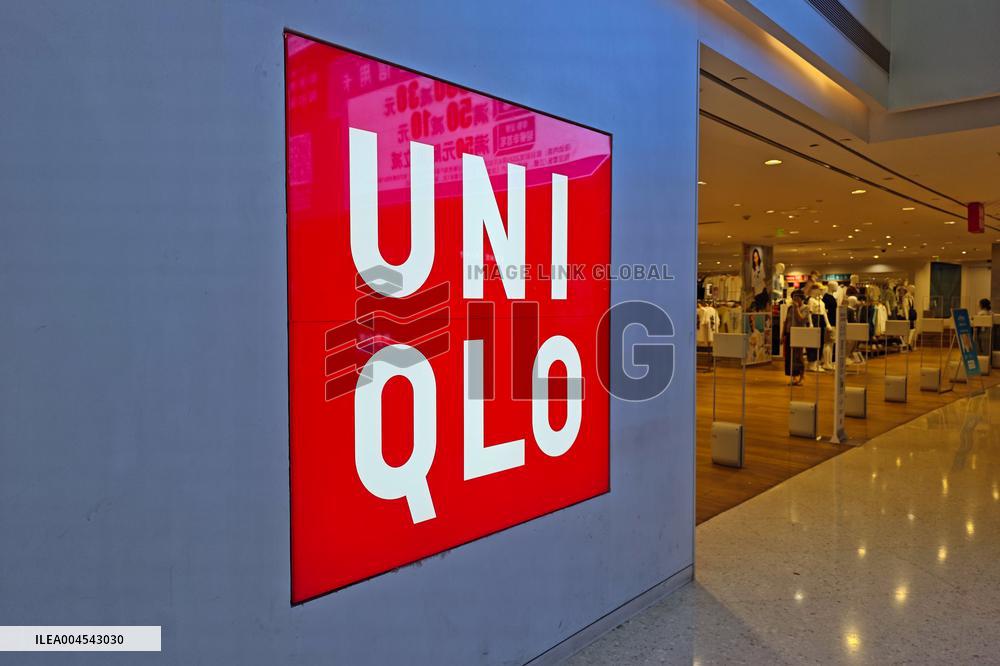 UNIQLO LABUBU