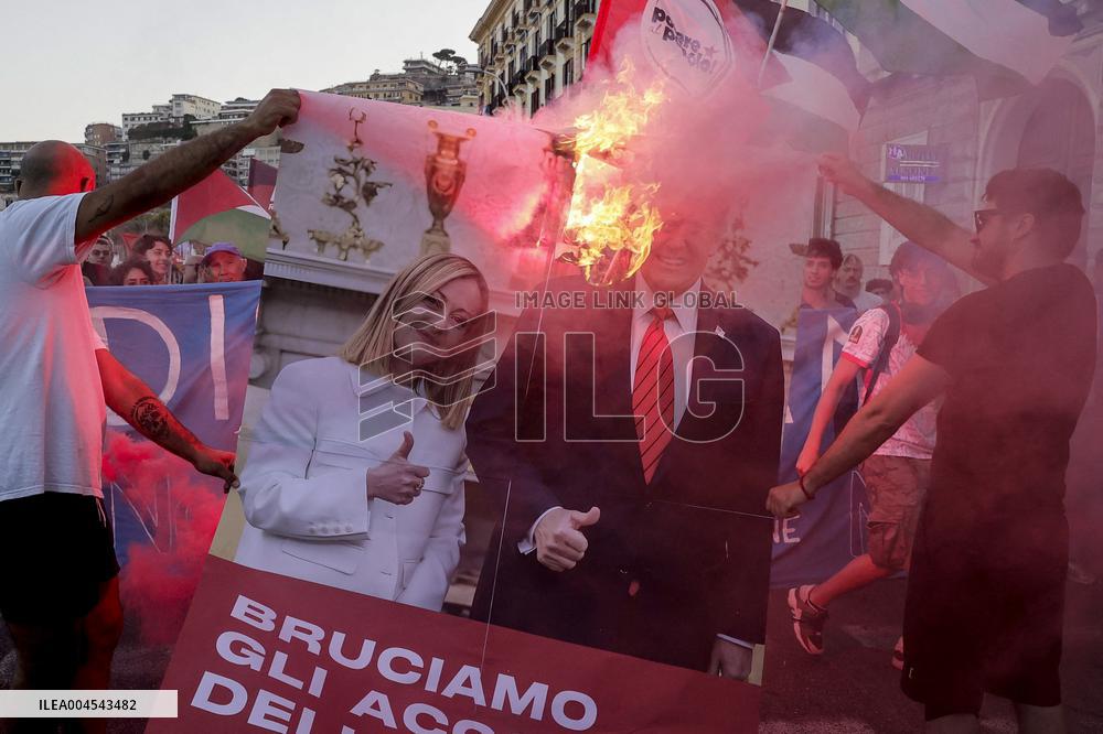 Protest March to the American Consulate - Naples