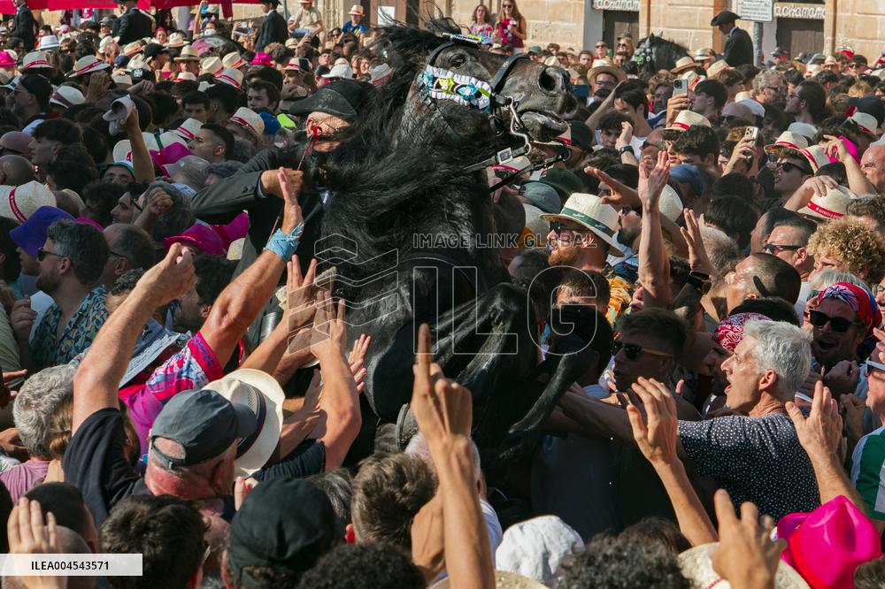 Caragol des Born During Sant Joan - Menorca