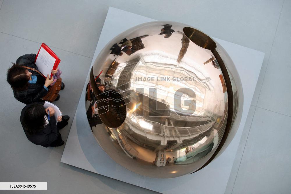 Archive: Farewell to Arnaldo Pomodoro; the master of contemporary sculpture dies at 99