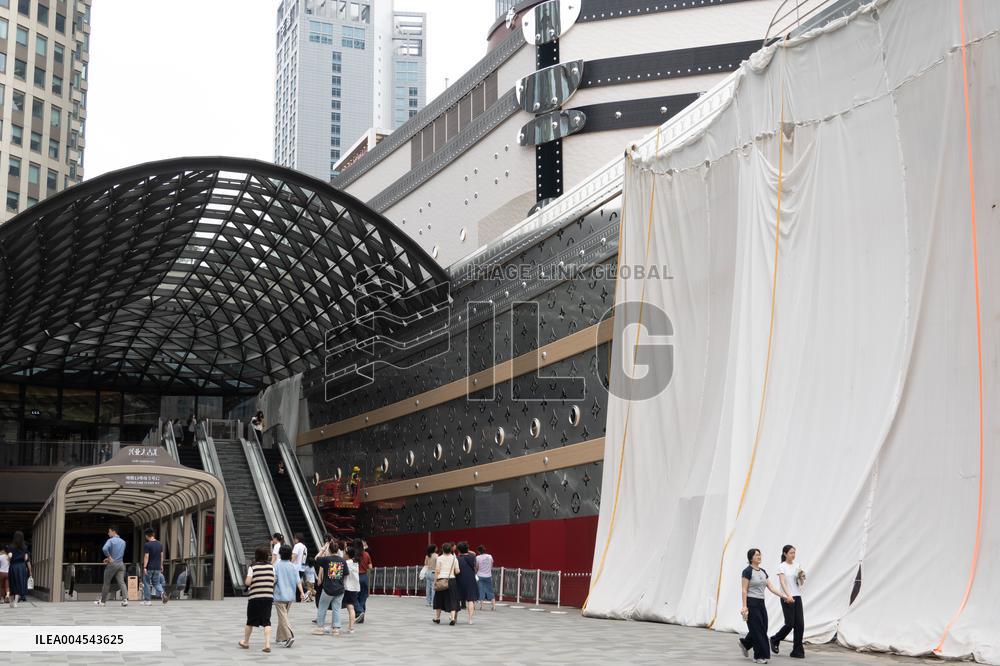 World Largest LV Brand House Construction in Shanghai