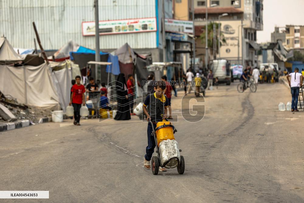 Humanitarian Crisis Continues - Gaza