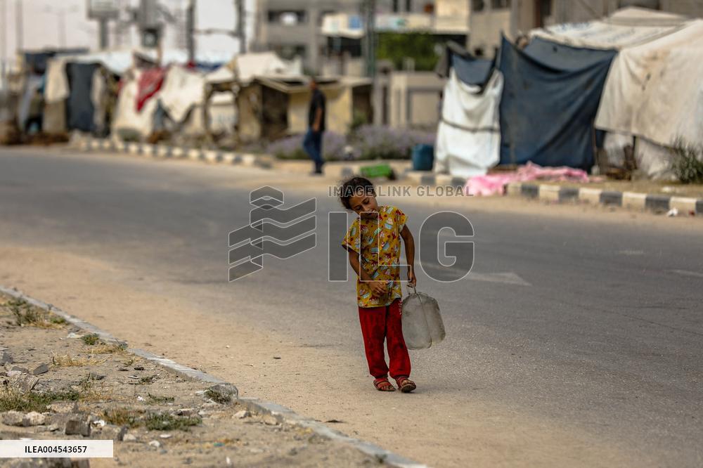 Humanitarian Crisis Continues - Gaza