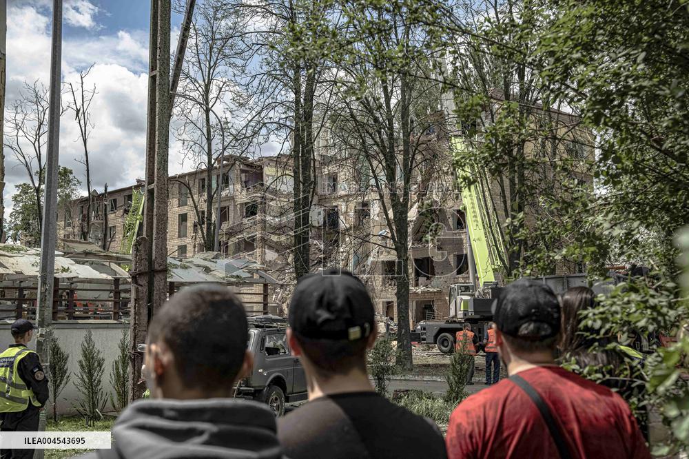 Russia Hits Civilian Infrastructure - Kyiv