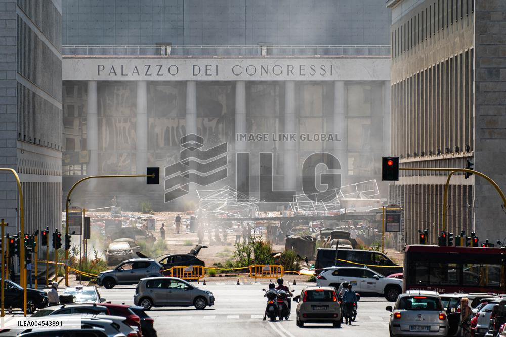 Ridley Scott Films 'The Dog Stars' in Rome - Italy