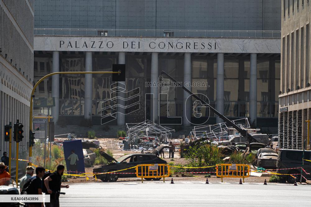 Ridley Scott Films 'The Dog Stars' in Rome - Italy