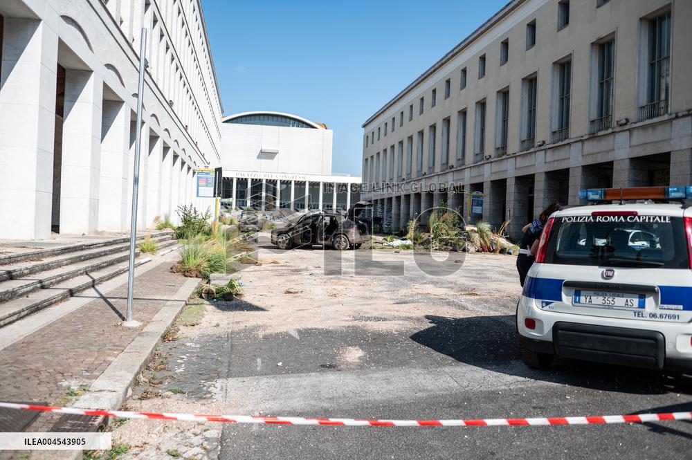 Ridley Scott Films 'The Dog Stars' in Rome - Italy