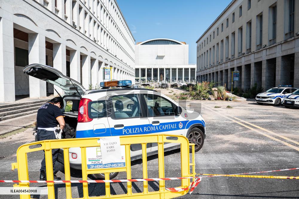 Ridley Scott Films 'The Dog Stars' in Rome - Italy