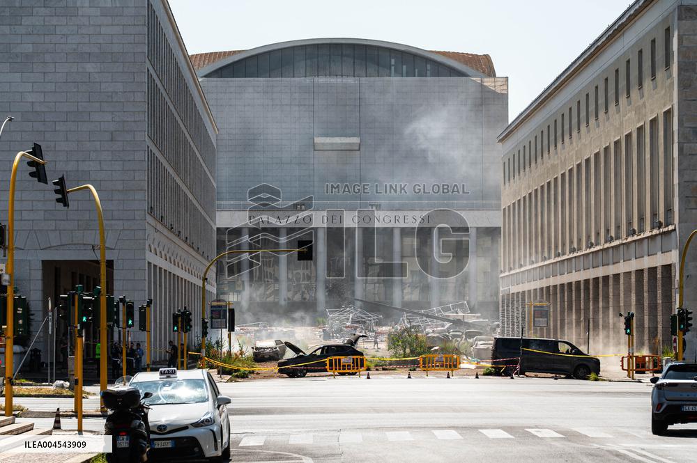 Ridley Scott Films 'The Dog Stars' in Rome - Italy