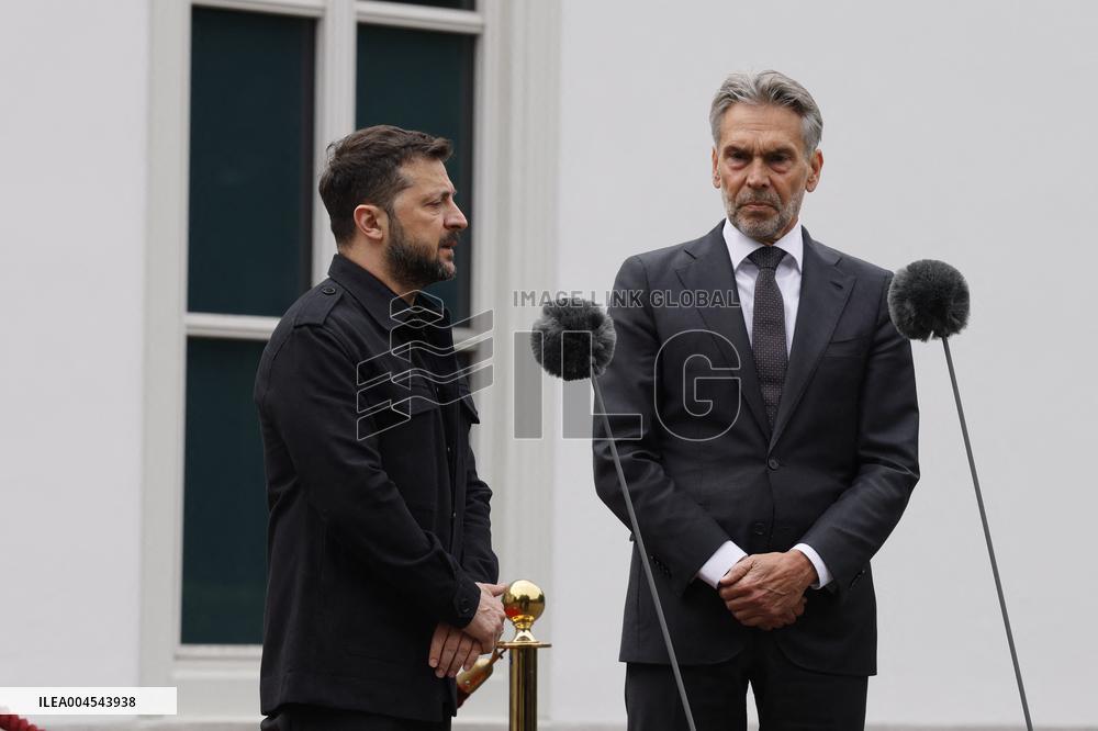 PM Schoof Meets President Zelensky - The Hague