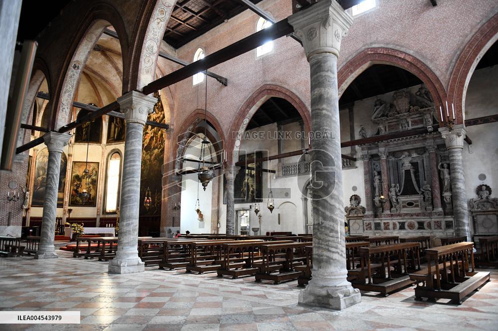 Bezos Wedding Preparations - Venice