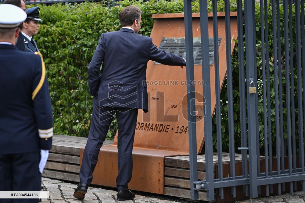 Emmanuel Macron at wreath-laying ceremony in Oslo FA