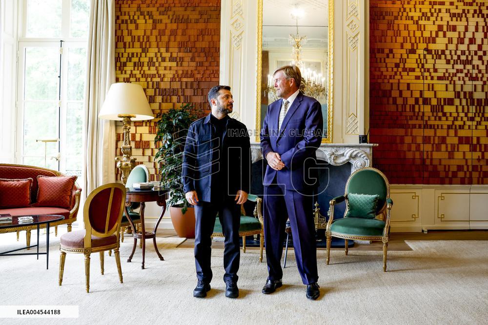 President Zelensky Meets King Willem-Alexander - The Hague