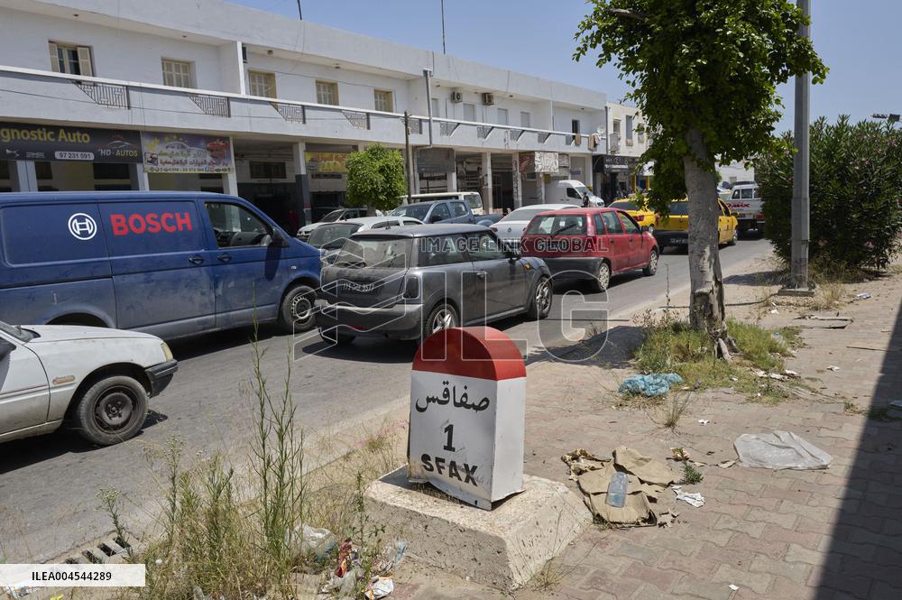 Sub-Saharan Migrants Endure Hardship Near Sfax - Tunisia