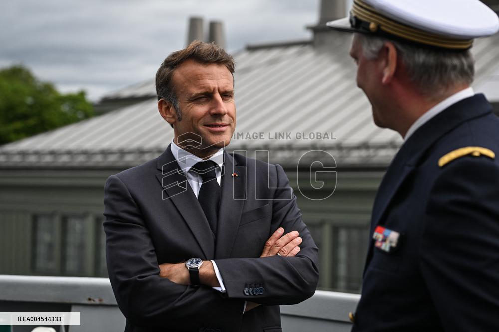 Emmanuel Macron visits the Normandie Frigate in Oslo FA