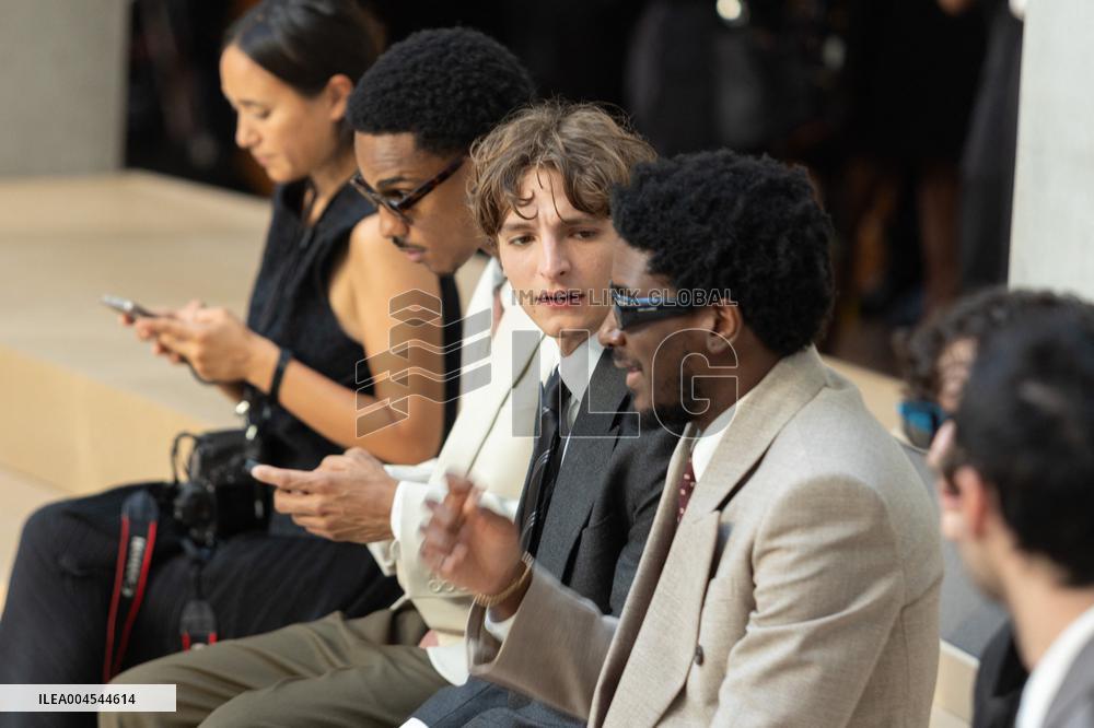 Men's Spring 2026 - Frontrow NB