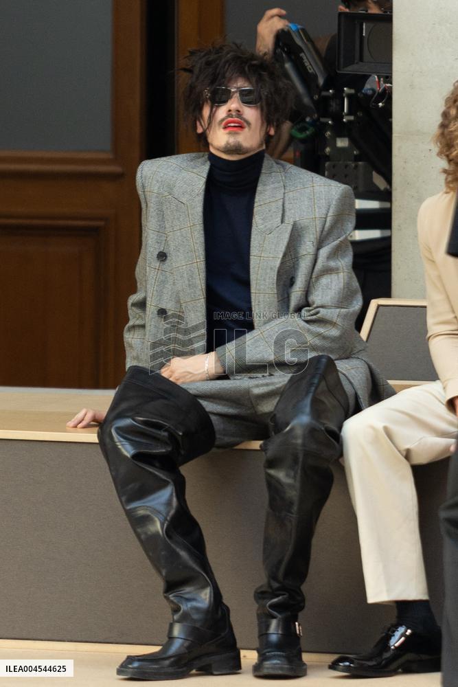 Men's Spring 2026 - Frontrow NB