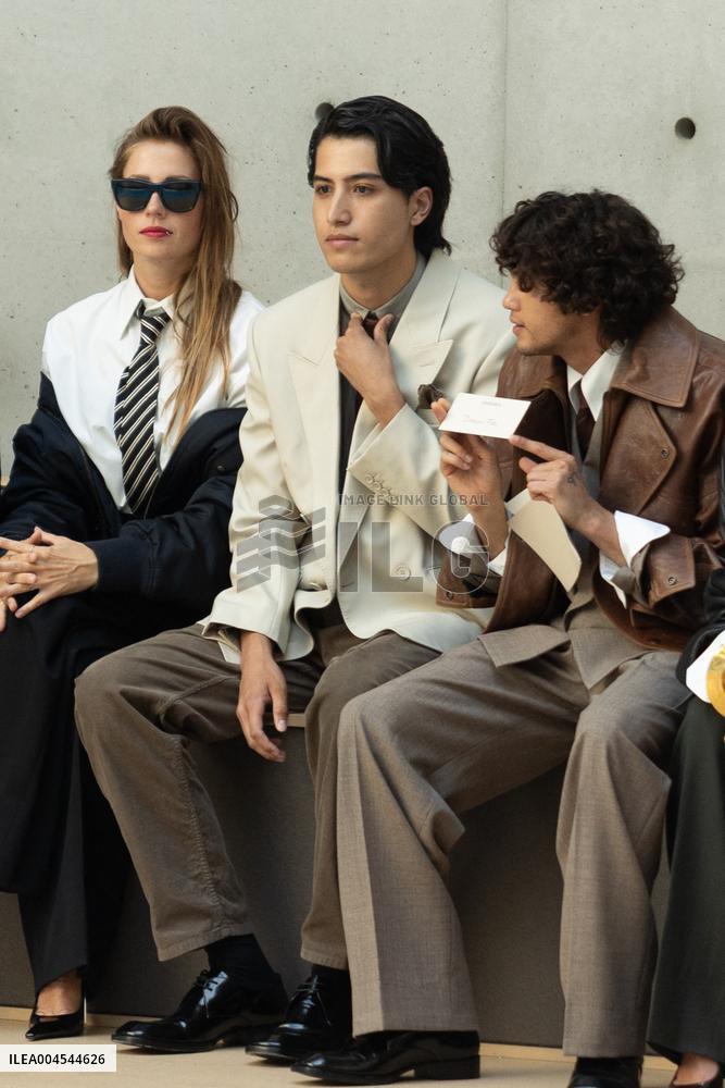 Men's Spring 2026 - Frontrow NB