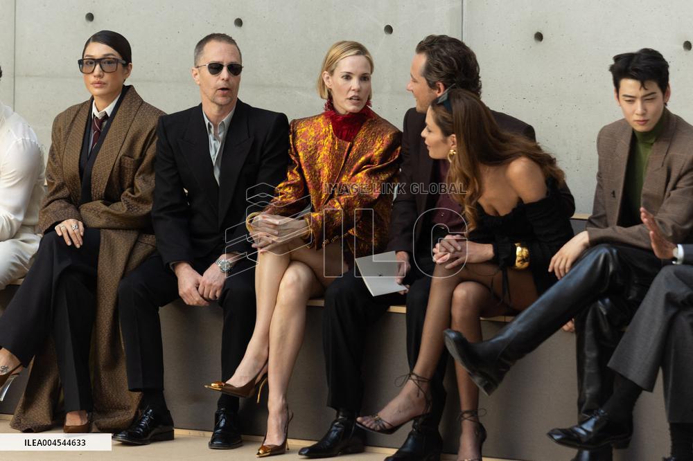 Men's Spring 2026 - Frontrow NB