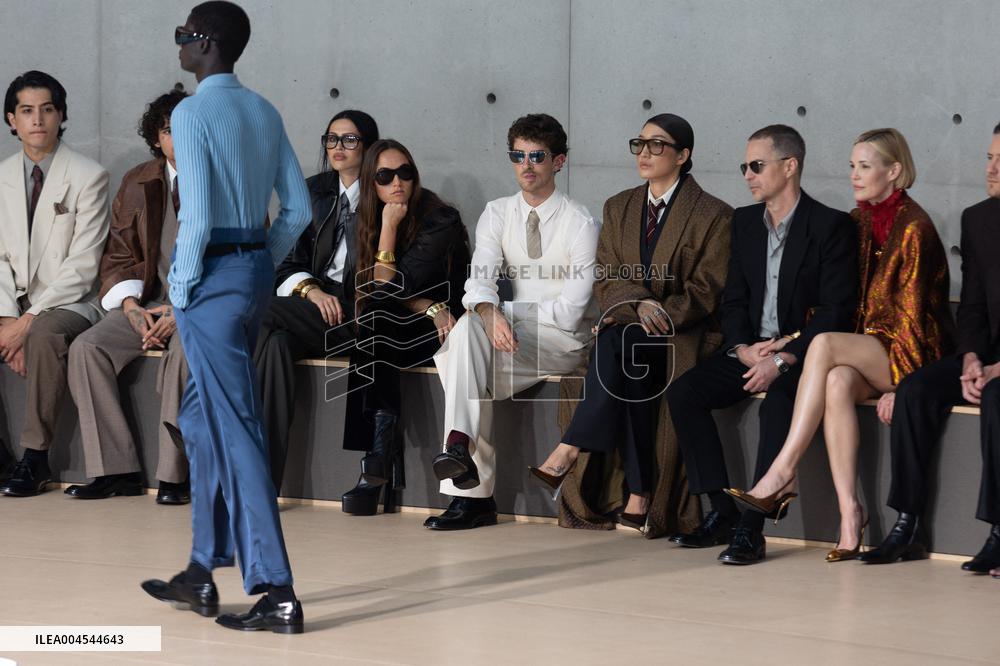 Men's Spring 2026 - Frontrow NB