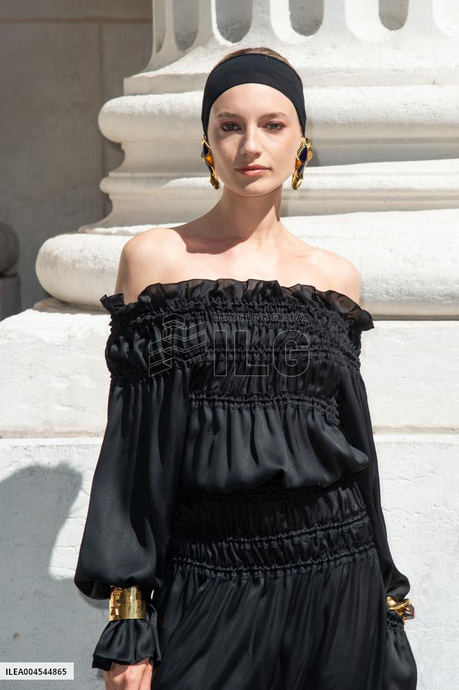 Yves Saint Laurent Photocall