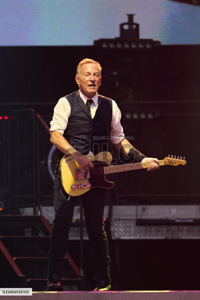 Bruce Springsteen In Concert - Spain