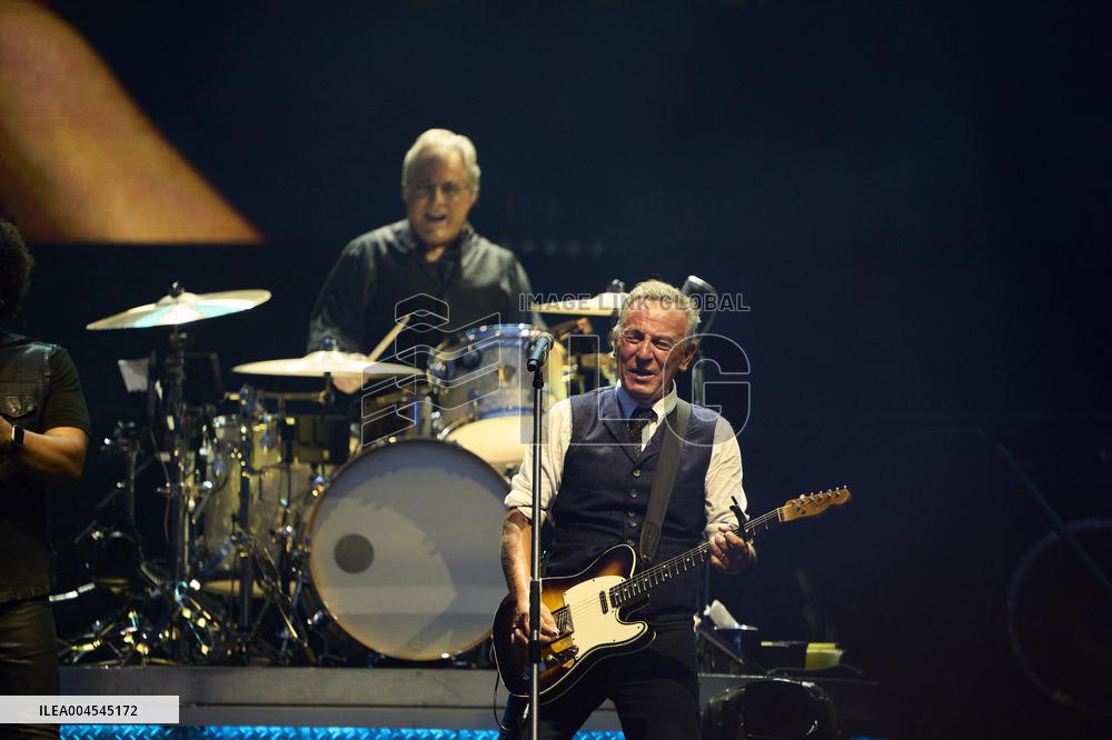 Bruce Springsteen In Concert - Spain