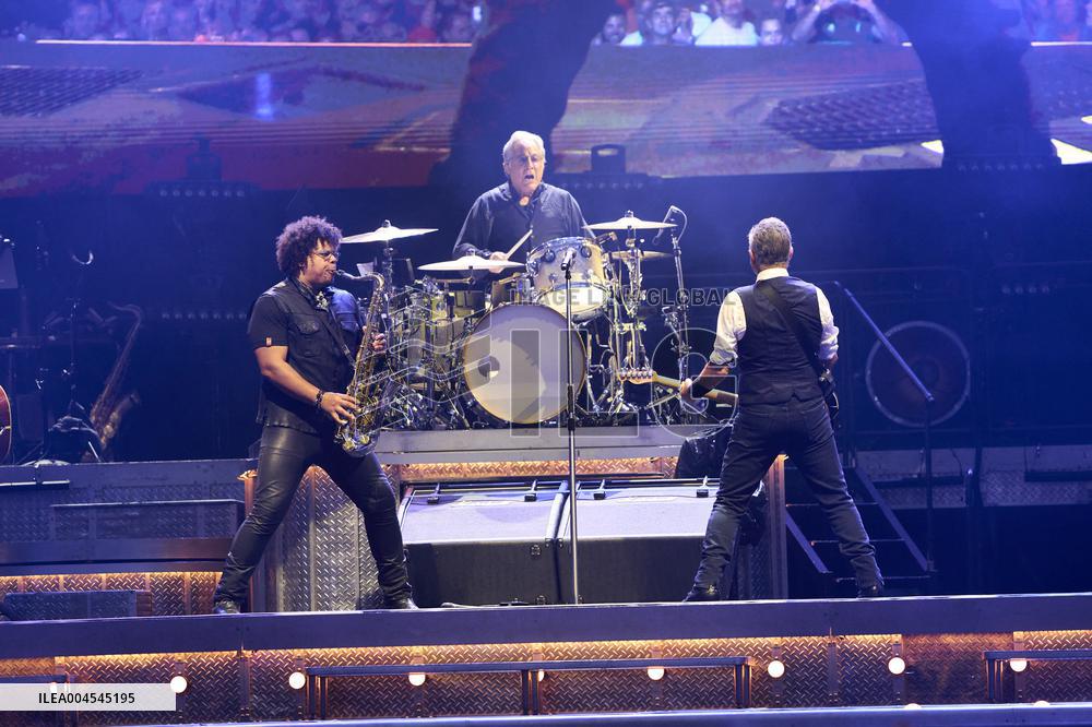 Bruce Springsteen In Concert - Spain