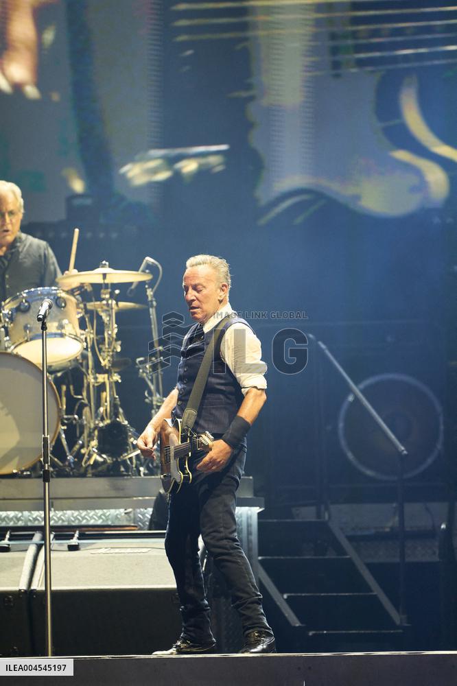 Bruce Springsteen In Concert - Spain