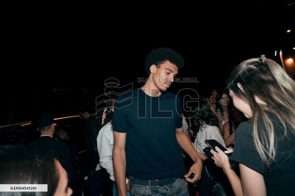 Felix And Oscar Wembanyama At Louis Vuitton After Party - Paris