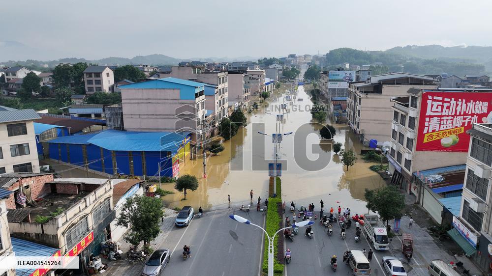 Flood in Rong'an
