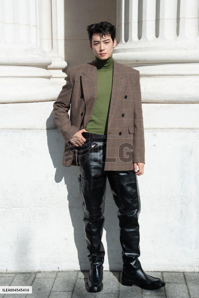 Yves Saint Laurent Photocall