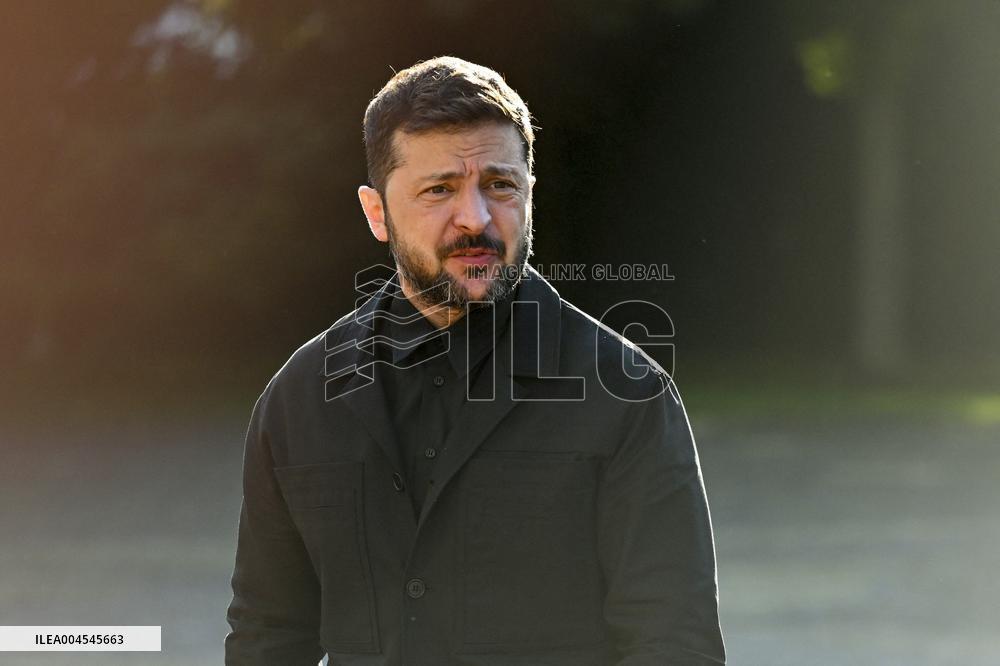 NATO Summit - Arrival of Guests for Dinner at Huis ten Bosh Palace, Den Haag, The Netherlands