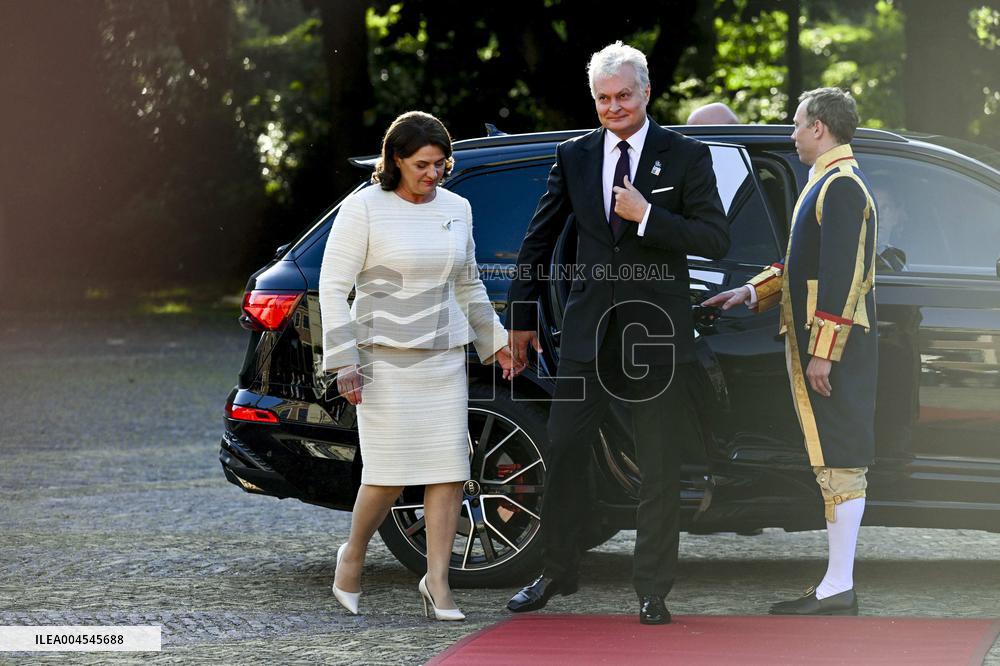 NATO Summit - Arrival of Guests for Dinner at Huis ten Bosh Palace, Den Haag, The Netherlands