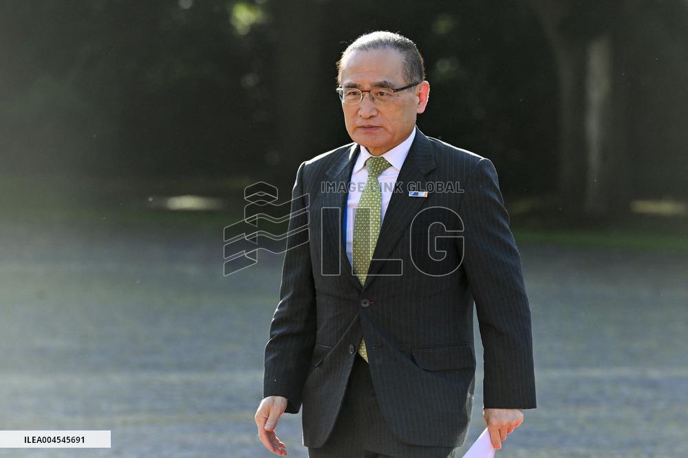 NATO Summit - Arrival of Guests for Dinner at Huis ten Bosh Palace, Den Haag, The Netherlands