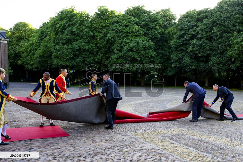NATO Summit - Arrival of Guests for Dinner at Huis ten Bosh Palace, Den Haag, The Netherlands
