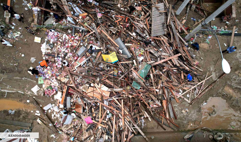 Post Disaster Rescue and Recovery in Congjiang