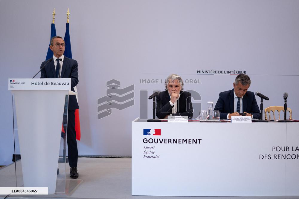 Signing of the agreement between the French government and the Professional Football League (LFP) - Paris AJ