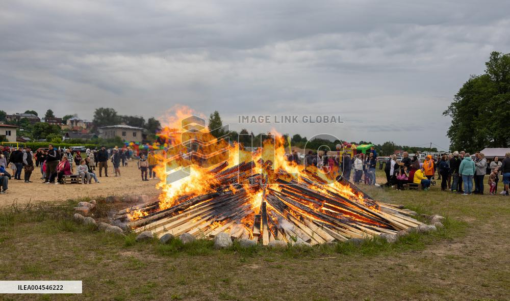 Midsummer day celebrations